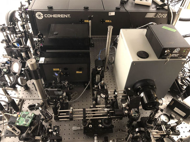 T-CUP, the ultra-fast compressed photo system of a trillion frames per second. Courtesy of INRS.