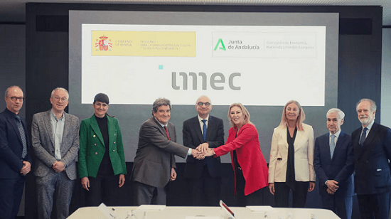 Representatives from imec, the government of Spain, and the regional government of Andalusia agree to the memorandum of understanding. Courtesy of imec.