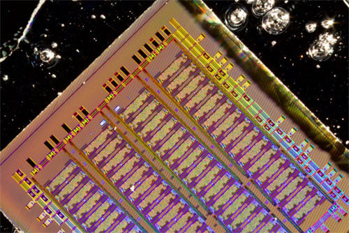 New Platform Brings Photonics to Bulk Silicon Microelectronic Chips