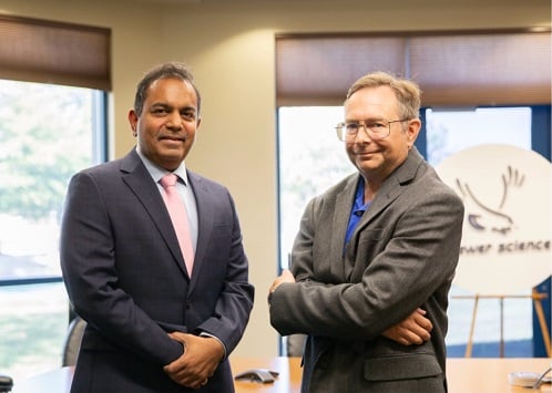 Srikanth Kommu (left) and Dan Brewer. Courtesy of Brewer Science.