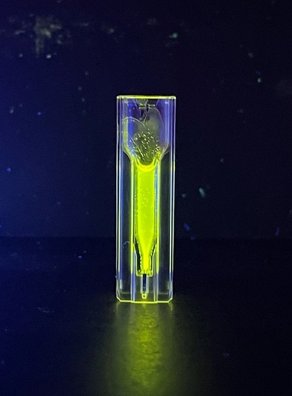 Researchers developed a way to recycle the quantum dots (QDs) used to make microscopic supraparticle (SP) lasers. A sample of the SPs recycled in the experiment is shown. Courtesy of Dillon H. Downie, University of Strathclyde.