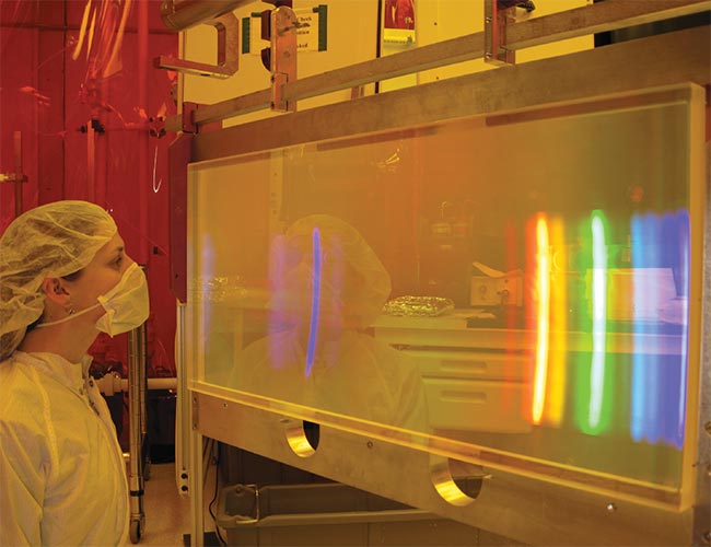 Diffraction gratings are among the optical components that a 2024 report from the Emerging Technology Institute and National Defense Industrial Association cited as necessary to scale up to bolster the directed energy weapons (DEWs) manufacturing base (left). Courtesy of Plymouth Grating Laboratory.