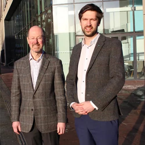 Former Fraunhofer CAP head and scientific director Martin Dawson (left) and Loyd McKnight. Courtesy of the University Strathclyde.