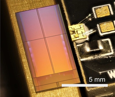 This microphotonic component is a crucial step towards the realization of the quantum internet. Courtesy of DESY.