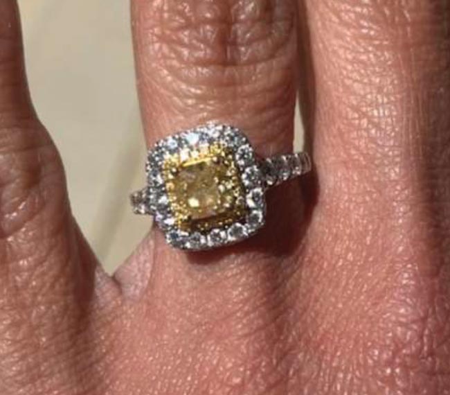 Figure 2. Clear diamonds surround a rarer yellow diamond. Pink is also a less common — though occasionally found — color for diamonds, and all are graded for color using a liquid crystal tunable filter. Courtesy of Meadowlark Optics.