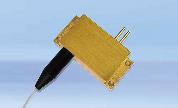 878.6nm high-power wavelength stabilized laser diode 