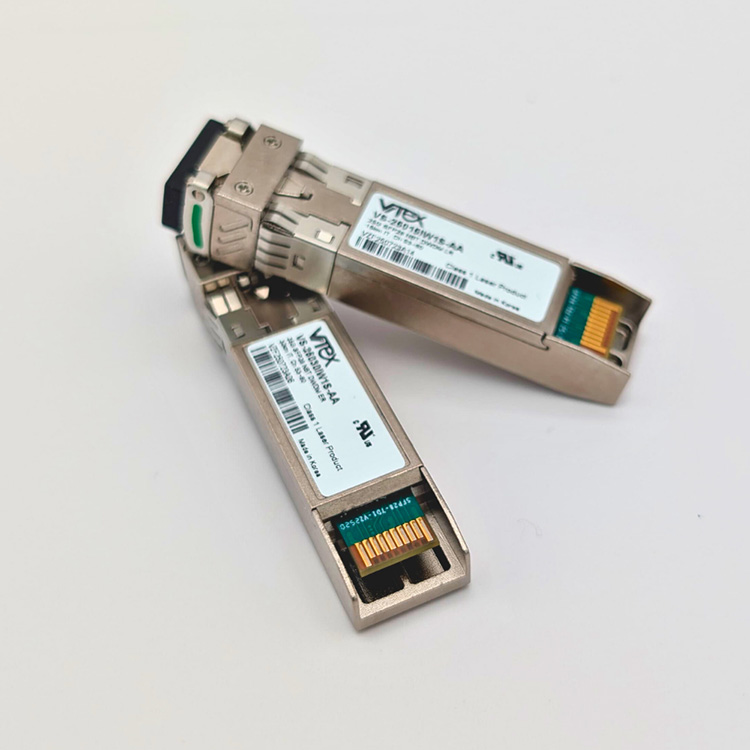 Self-Tuning Transceivers